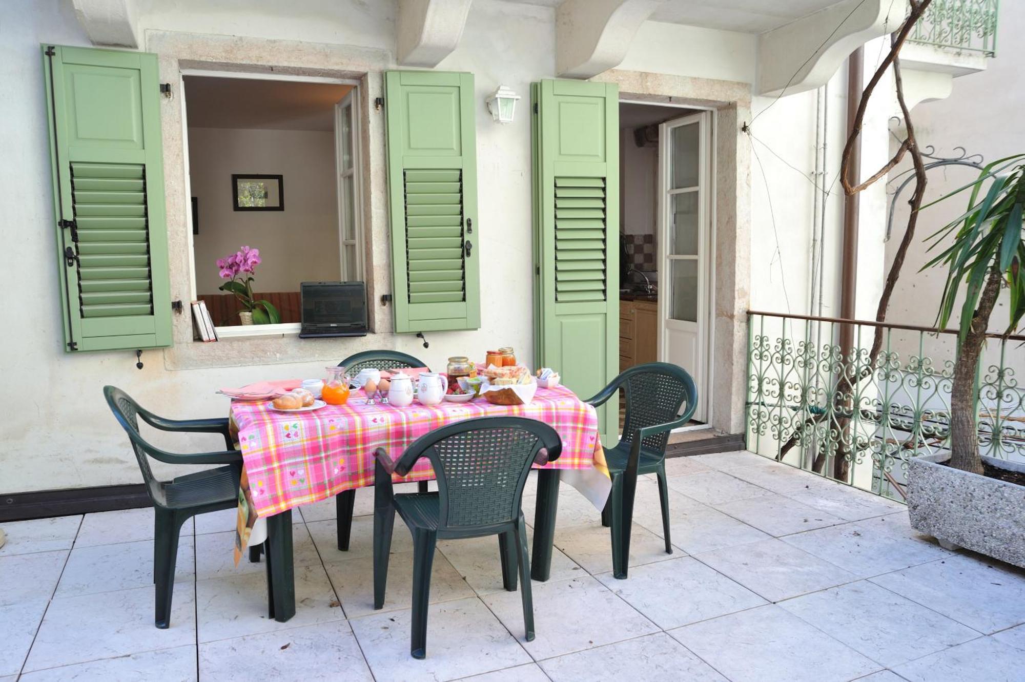 Hotel Sole Holiday อาร์โก ภายนอก รูปภาพ